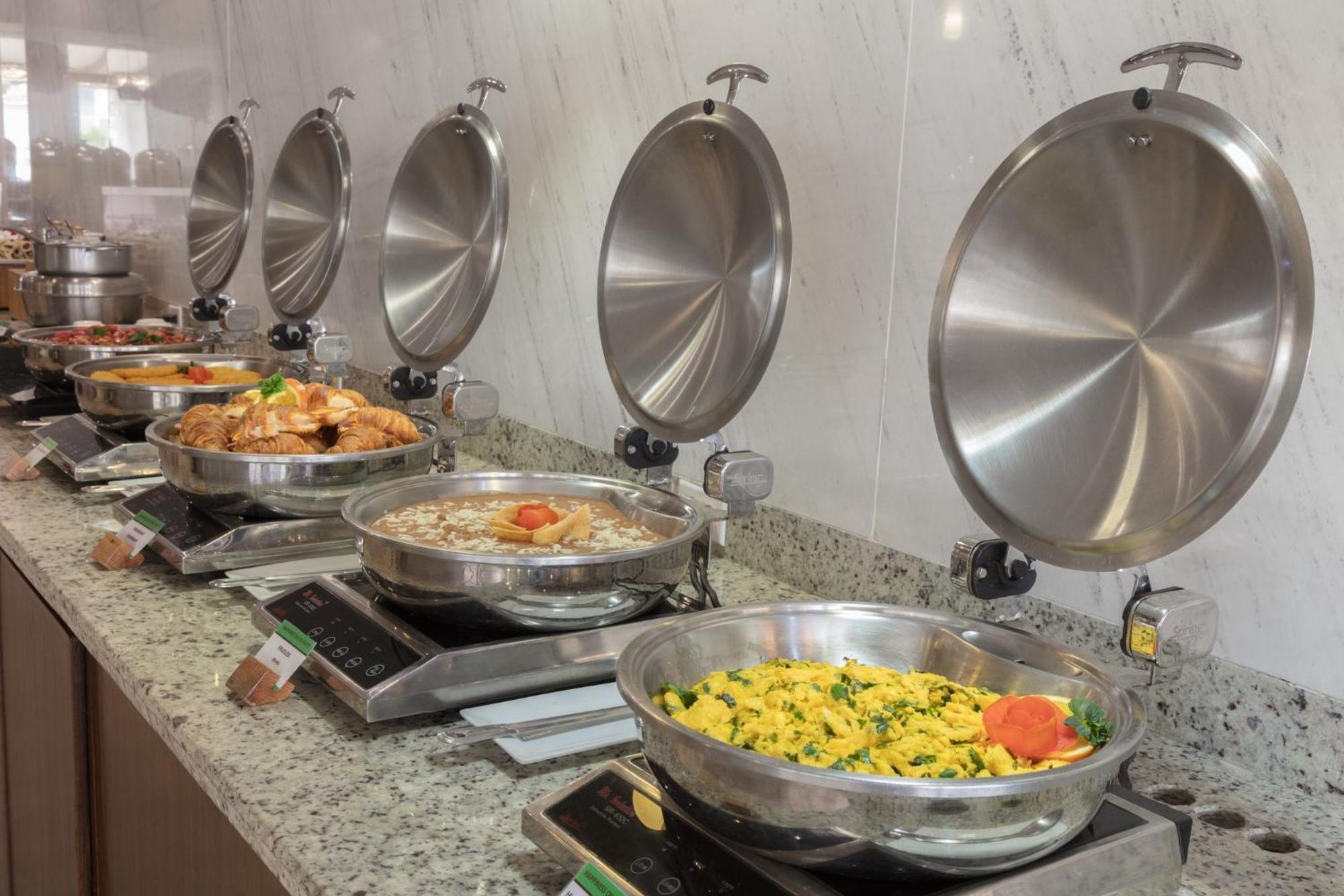 Voco Saltillo Suites By Ihg Экстерьер фото