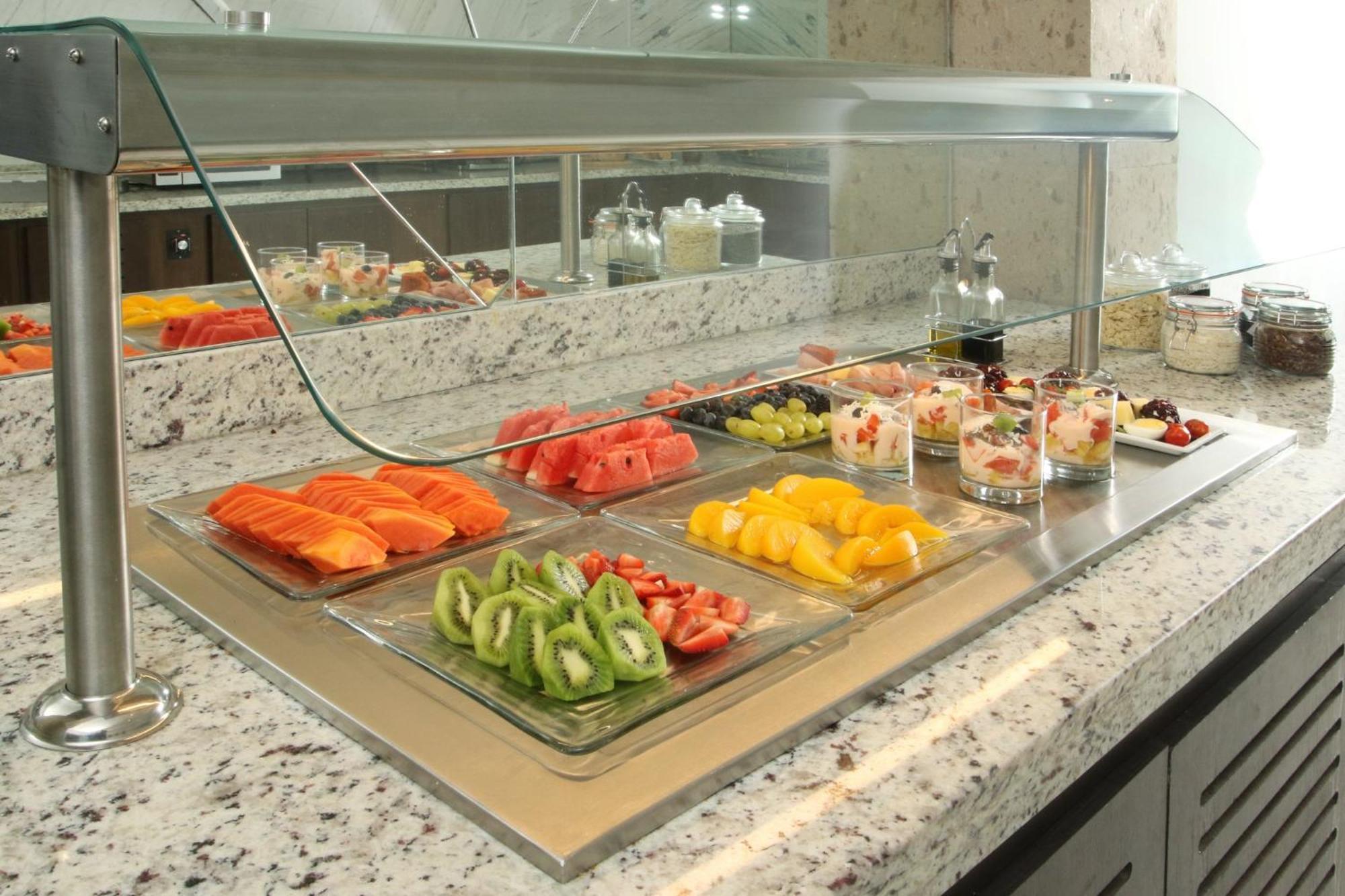 Voco Saltillo Suites By Ihg Экстерьер фото